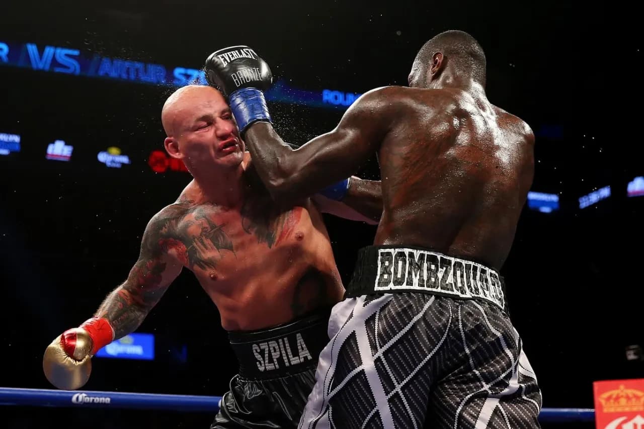 Boks dzisiaj o której? Pełna rozpiska walk i transmisji